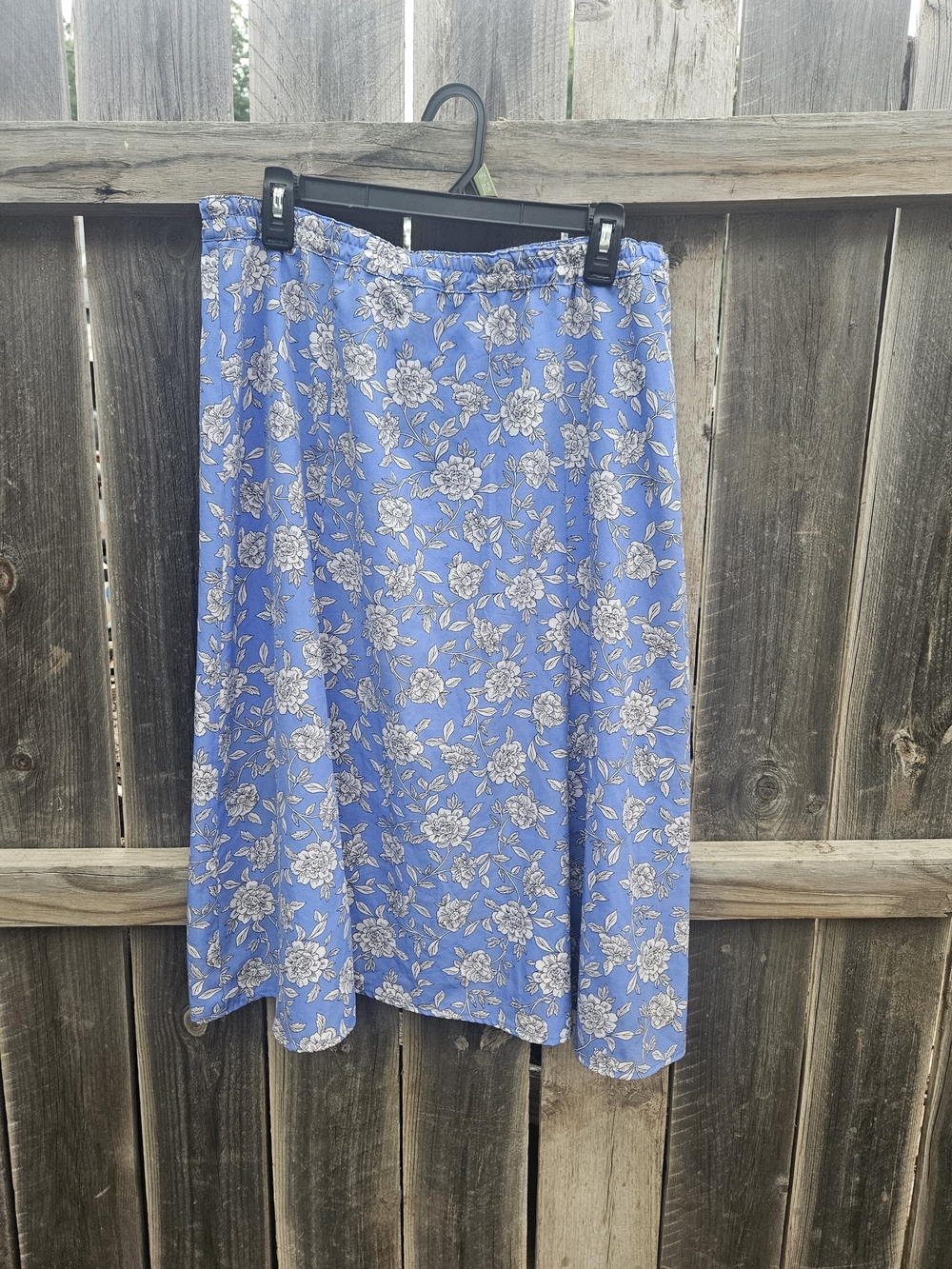 Appleseed's Floral Midi Skirt Sz Large P Elastic Waist Lightweight Flowy Blue